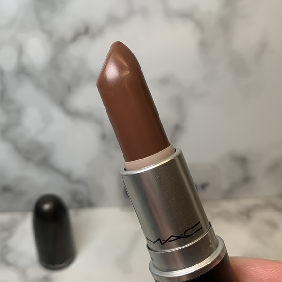 LNWOB STONE Matte Lipstick MAC - Picture 5 of 13